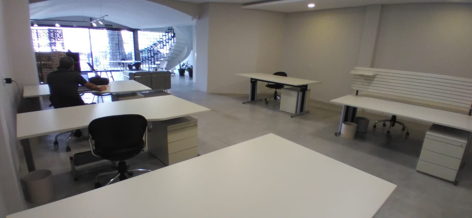 accb074f-28c9-4492-8f1e-ea5b4bc8a782 (1)